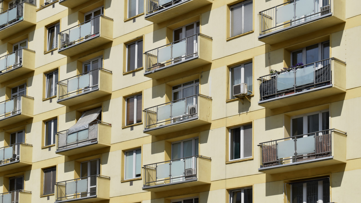 Itt a fordulat a lakáspiacon? Sok helyen már pofátlanul lehet alkudni: nagyon nem az eladóknak áll a zászló